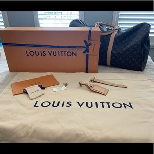 Authentic Louis Vuitton Keepall 55